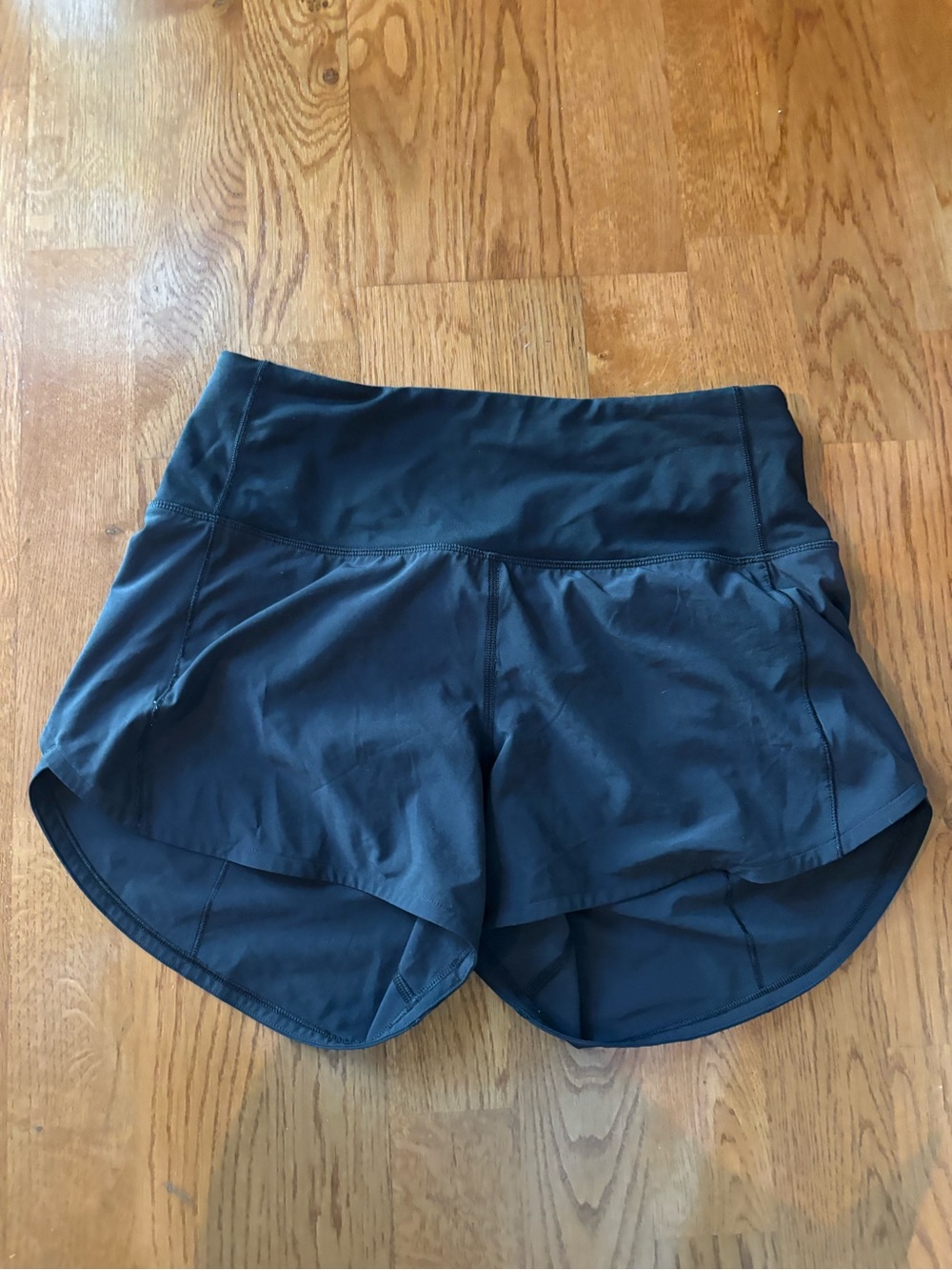 Lululemon Speed Up Short Size 4 Tall Black